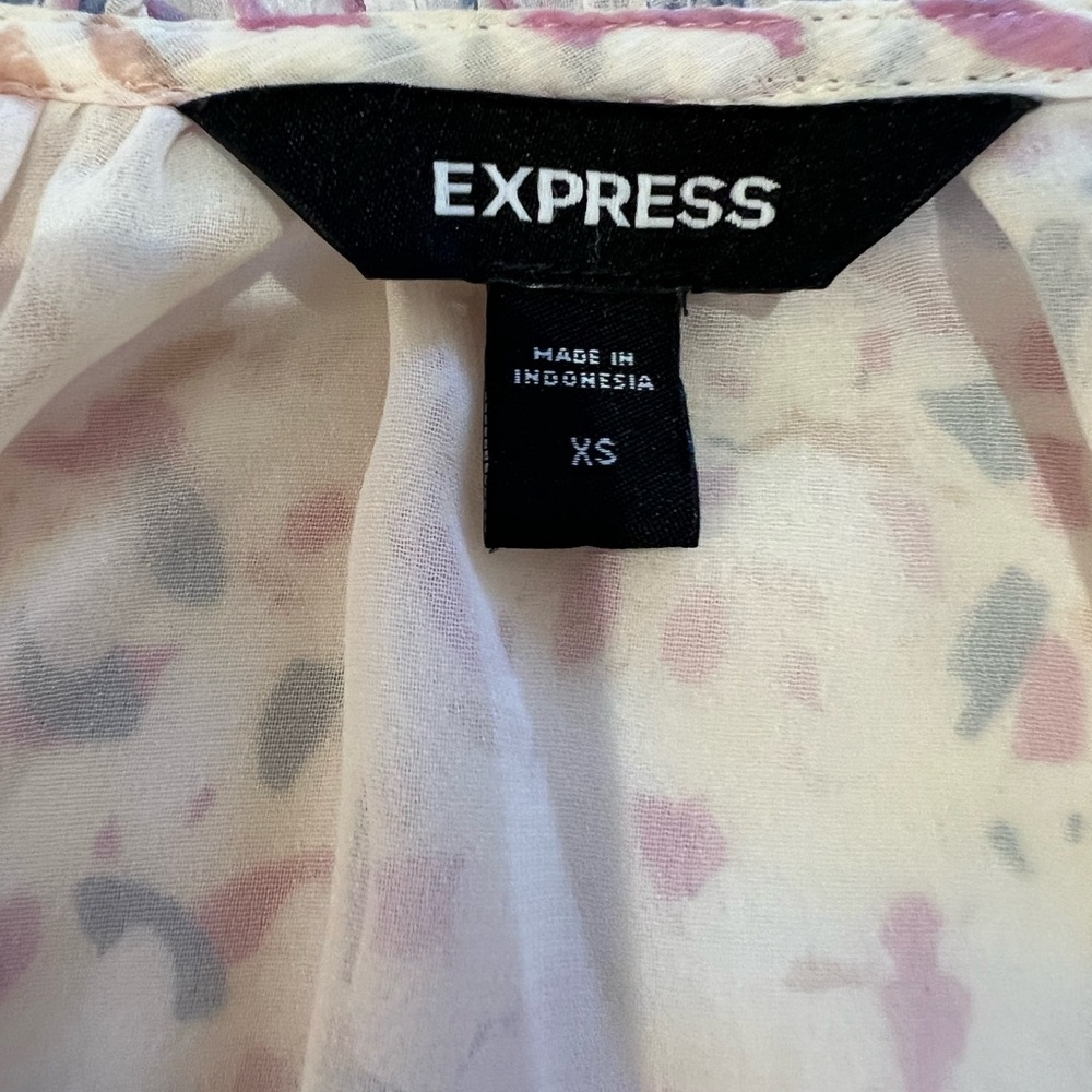 Express Multicolor Abstract Blouse - image 6